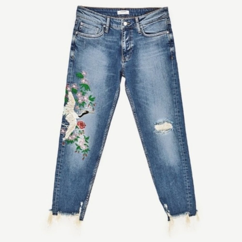 ZARA Women Embroidered Jeans, Size 8